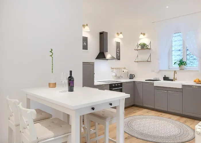 Apartamento Calafati Apartment With Private Parking Rijeka
