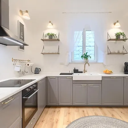 Calafati With Free Private Parking Apartment Rijeka