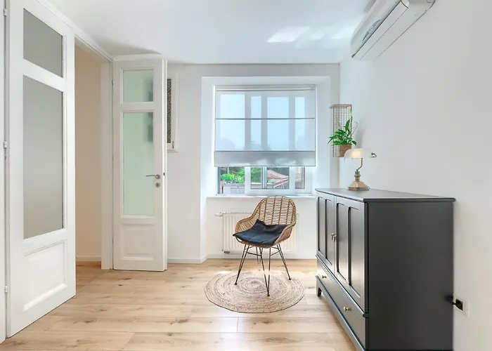 Calafati Apartment With Private Parking 公寓 *